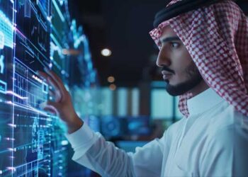 دور الاستشارات الاقتصادية في تحليل البيانات واتخاذ قرارات مالية ذكية للشركات السعودية.